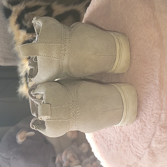 Steve Madden platform sneakers - Picture 3 of 5